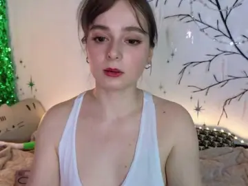 Smurfass42  live sex cam