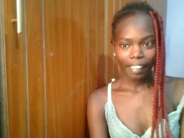 Sweet-petite  live sex cam