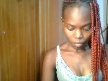 Sweet-petite  live sex cam