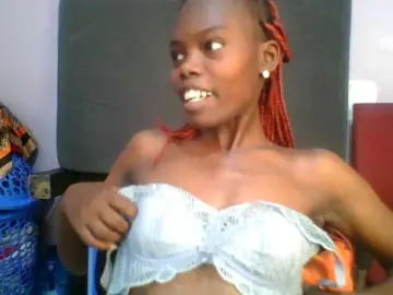 Sweet-petite  live sex cam