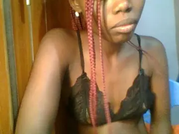 Sweet-petite  live sex cam