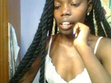 Sweet-petite  live sex cam