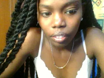 Sweet-petite  live sex cam