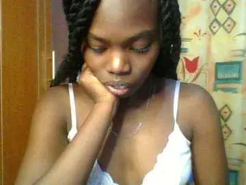 Sweet-petite  live sex cam