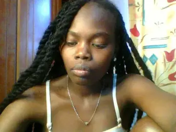 Sweet-petite  live sex cam