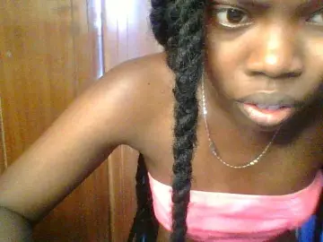 Sweet-petite  live sex cam