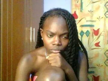 Sweet-petite  live sex cam