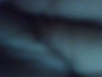 Sweet-petite  live sex cam