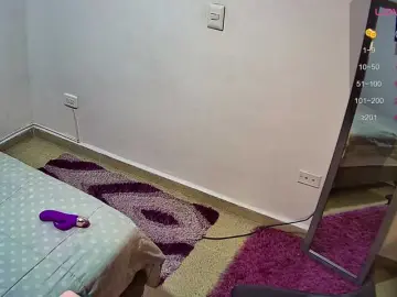 VelvetNella  live sex cam