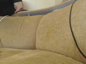 WifeyNusha  live sex cam