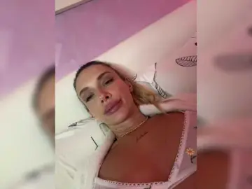 Merrybaby  live sex cam