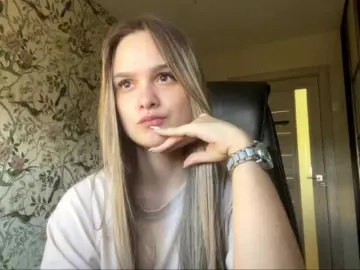 AnnaHoupt  live sex cam