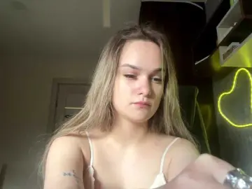 AnnaHoupt  live sex cam