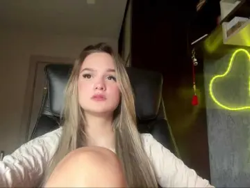 AnnaHoupt  live sex cam