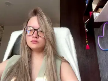 AnnaHoupt  live sex cam