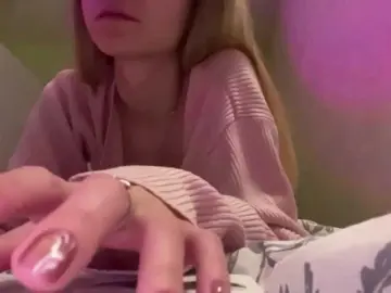 BonnyBlu  live sex cam