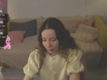 Eirakilian  live sex cam