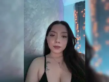 ElliLin  live sex cam