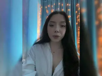 ElliLin  live sex cam