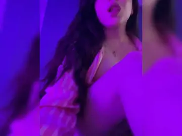 ElliLin  live sex cam
