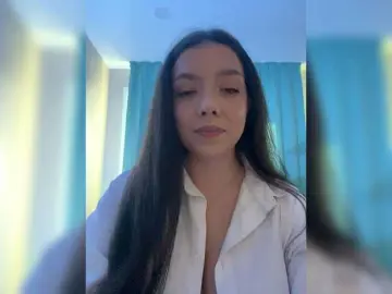 ElliLin  live sex cam