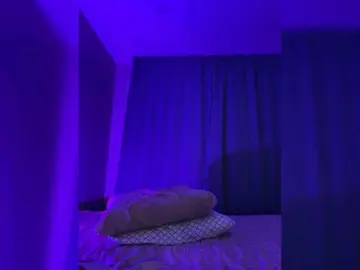 ElliLin  live sex cam