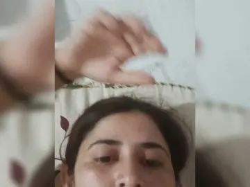 Khadija3  live sex cam
