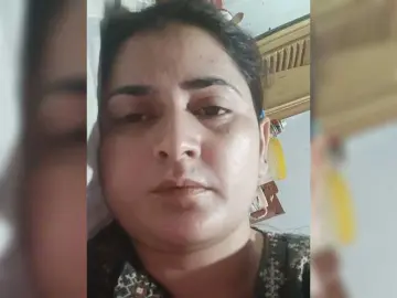 Khadija3  live sex cam