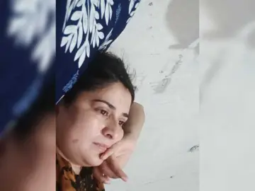 Khadija3  live sex cam
