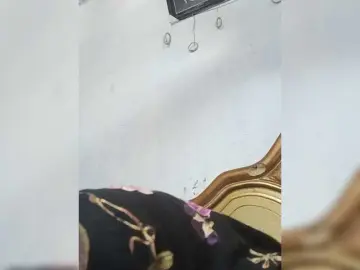 Khadija3  live sex cam
