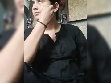 Khadija3  live sex cam
