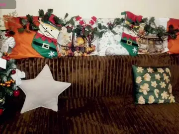 LindaSei  live sex cam