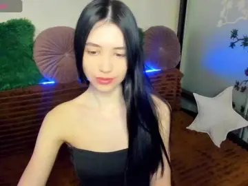 LindaSei  live sex cam