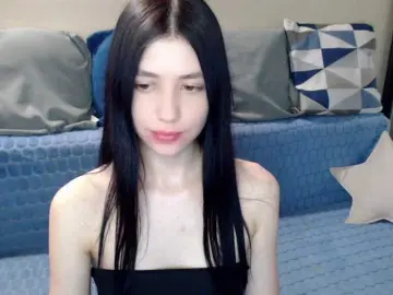 LindaSei  live sex cam