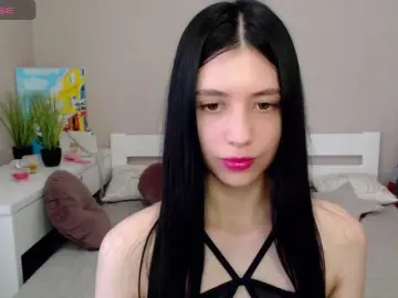 LindaSei  live sex cam