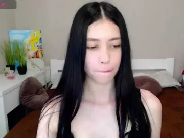 LindaSei  live sex cam