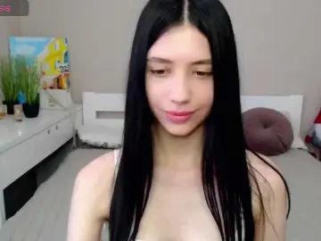 LindaSei  live sex cam
