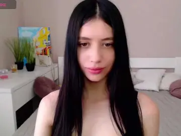 LindaSei  live sex cam