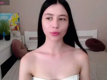 LindaSei  live sex cam