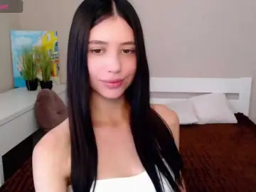 LindaSei  live sex cam