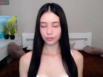 LindaSei  live sex cam
