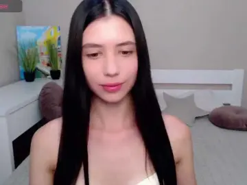 LindaSei  live sex cam