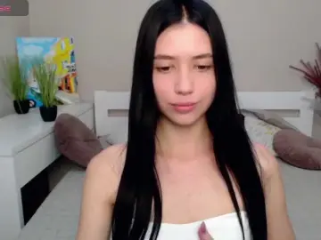 LindaSei  live sex cam