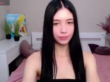 LindaSei  live sex cam