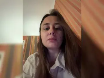 MonaVine  live sex cam