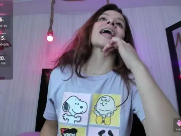 Nickypop  live sex cam