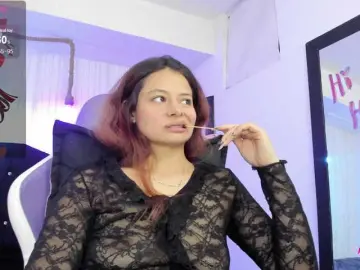 Nickypop  live sex cam