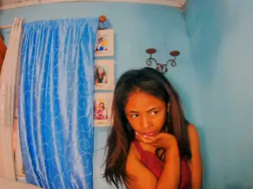 Prettygirls11  live sex cam