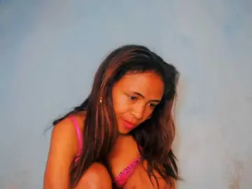 Prettygirls11  live sex cam