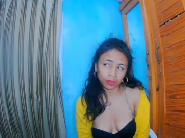Prettygirls11  live sex cam